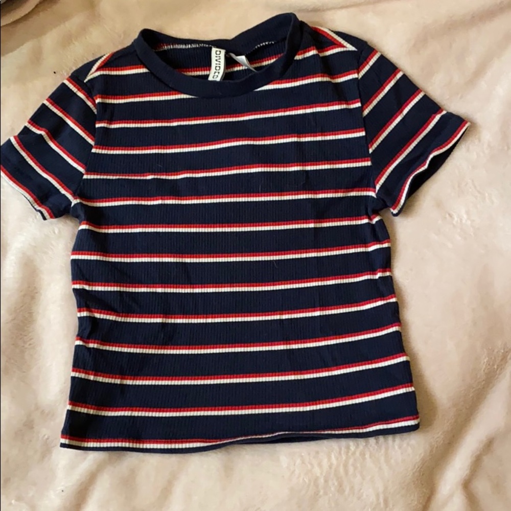 Tee shirt